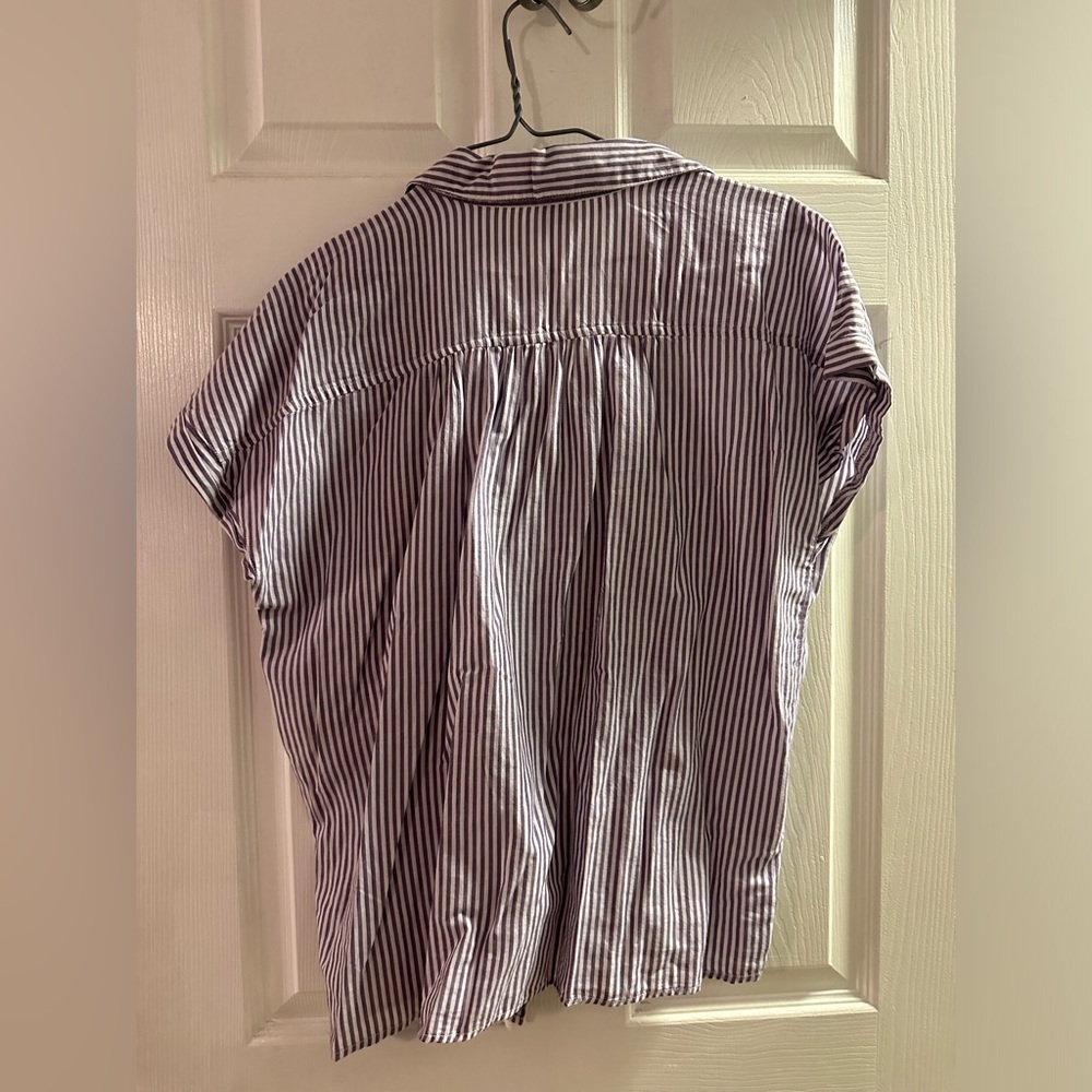 Old navy blouse, Size L - Picture 4 of 4